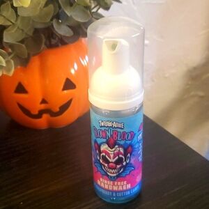 Twisted Allure Rinse Free Hand Wash